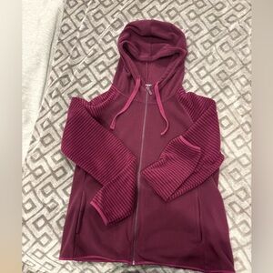 Old Navy zip up
Medium
